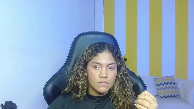 Cristal War online show from March 2025 11:53:01 PM