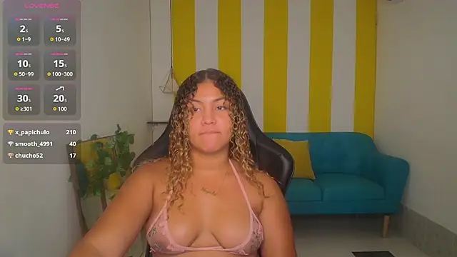 Cristal War online show from November 2025 11:32:01 PM