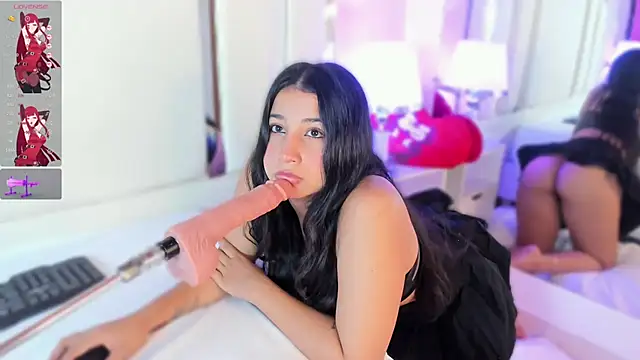 Miliaangeles online show from October 2025 12:16:01 PM