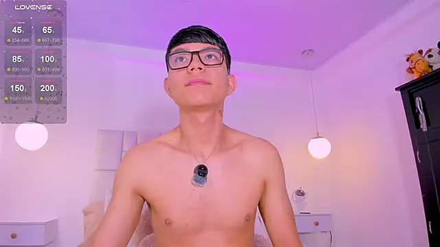 CodyTwink online show from May 2026 12:23:01 PM