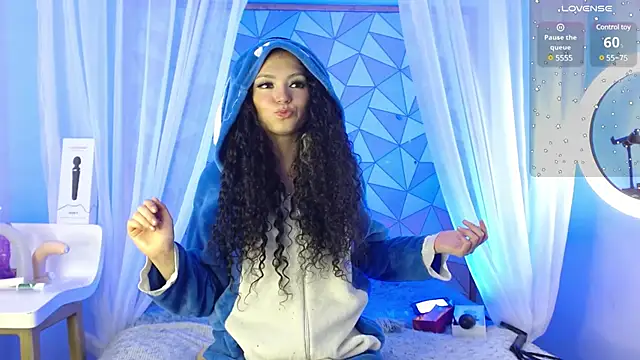 mapelove online show from January 2025 05:02:02 PM