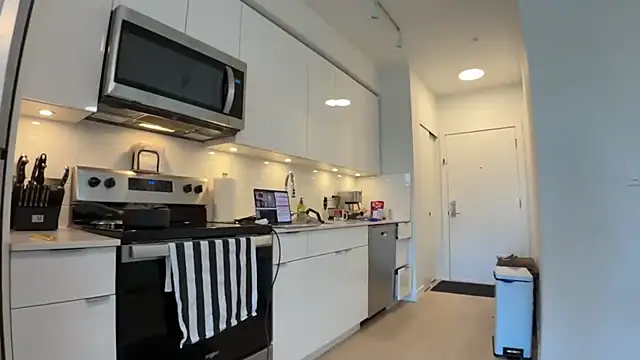 NattyFierros online show from September 2025 09:39:02 PM