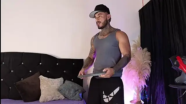 john cartter1 online show from October 2025 11:47:02 AM