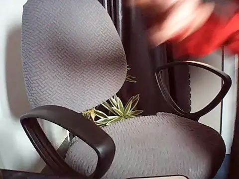 Haralushiaaax online show from March 2026 01:33:01 AM