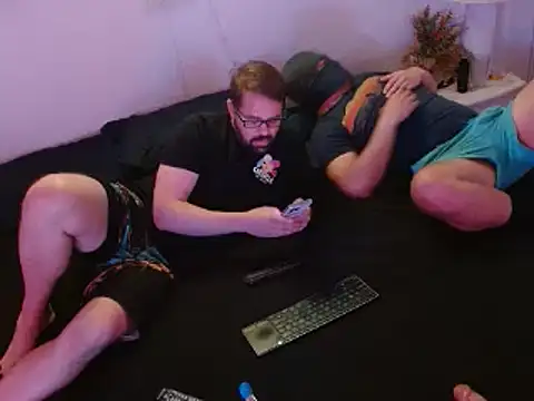 Biff Beaverhousen online show from December 2024 10:45:02 AM