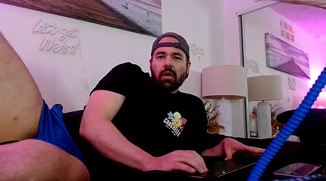 Biff Beaverhousen online show from December 2024 05:13:01 PM