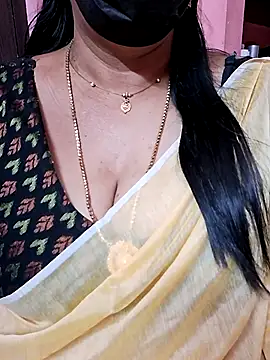 ananya956 online show from October 2025 05:57:02 PM