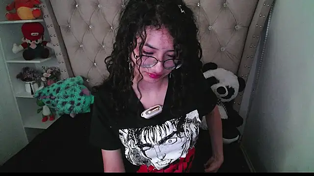 CherieCurl online show from September 2025 01:31:02 AM