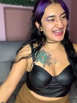 Snapshot of Lilith_Pink chatting on January 2025 05:37:01 AM Lilith Pink online show from January 2025 05:37:01 AM