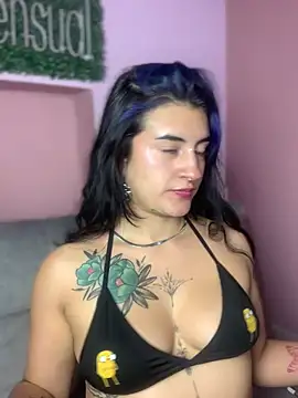 Snapshot of Lilith_Pink chatting on February 2025 09:42:02 PM Lilith Pink online show from February 2025 09:42:02 PM