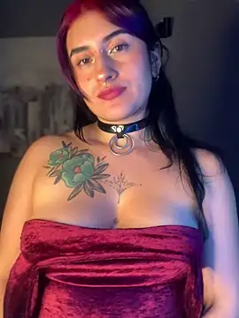 Snapshot of Lilith_Pink chatting on March 2025 06:53:01 AM Lilith Pink online show from March 2025 06:53:01 AM