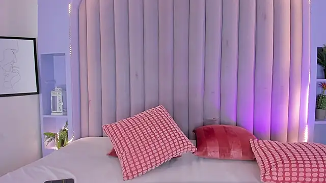 LilithSmith  online show from November 2025 11:43:02 AM