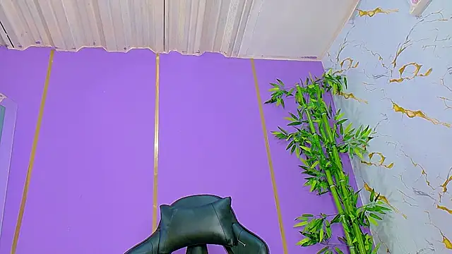 Snapshot of scarlet-jonesx chatting on November 2025 11:07:02 PM scarlet-jonesx online show from November 2025 11:07:02 PM