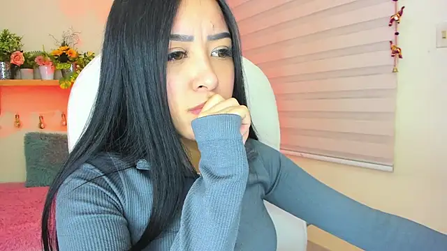Snapshot of Starliee__ chatting on February 2025 02:37:01 AM Starliee online show from February 2025 02:37:01 AM