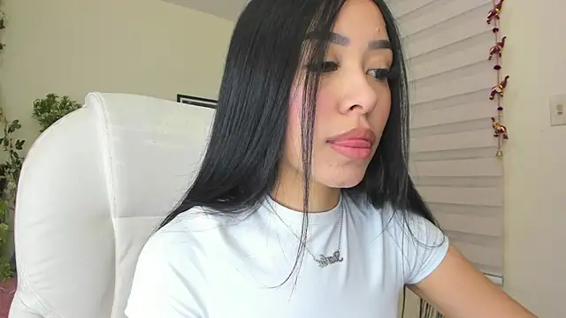 Snapshot of Starliee__ chatting on February 2025 12:08:02 AM Starliee online show from February 2025 12:08:02 AM