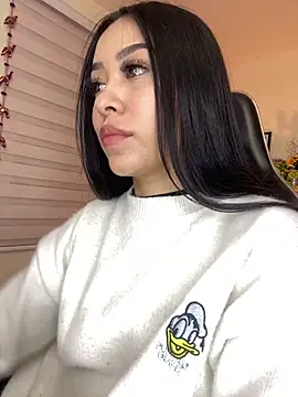 Snapshot of Starliee__ chatting on February 2025 11:33:02 PM Starliee online show from February 2025 11:33:02 PM