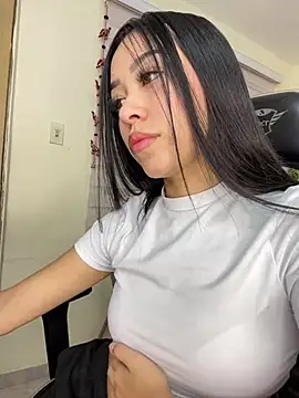 Snapshot of Starliee__ chatting on February 2025 11:41:02 PM Starliee online show from February 2025 11:41:02 PM