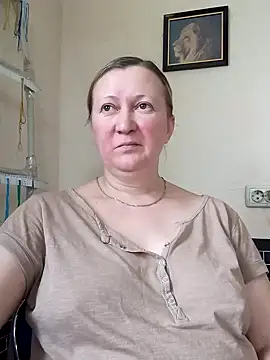 blondyaguar online show from November 2025 08:39:02 AM