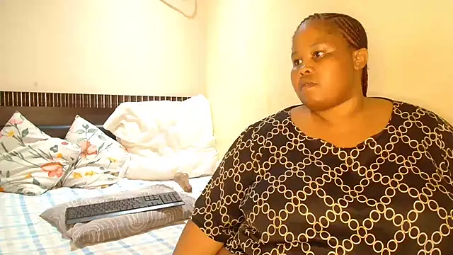 Snapshot of 19bootylicious chatting on November 2025 01:43:01 PM 19bootylicious online show from November 2025 01:43:01 PM