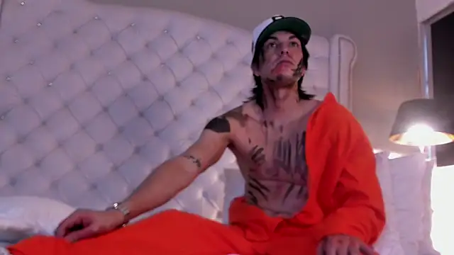 Snapshot of Karimferrer chatting on October 2025 08:10:01 PM Karimferrer online show from October 2025 08:10:01 PM