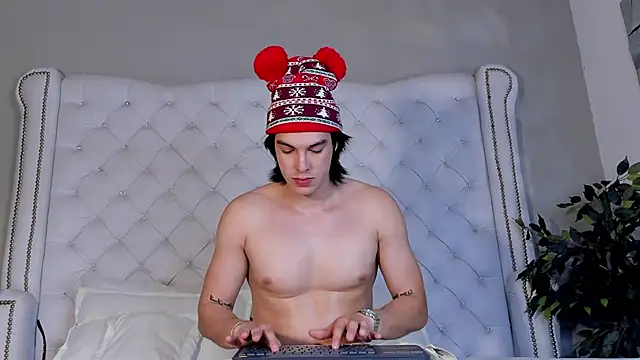 Snapshot of Karimferrer chatting on November 2025 08:29:02 PM Karimferrer online show from November 2025 08:29:02 PM