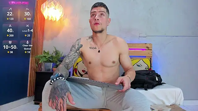 Snapshot of french_sexx chatting on January 2025 01:28:02 AM french sexx online show from January 2025 01:28:02 AM