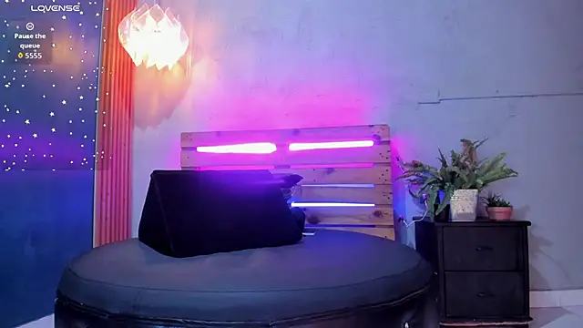 Snapshot of french_sexx chatting on November 2025 02:10:01 PM french sexx online show from November 2025 02:10:01 PM