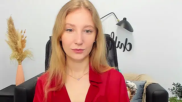 LolaWilsons online show from March 2025 06:08:02 AM