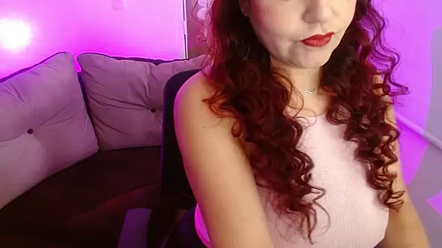 Snapshot of milfrousse chatting on April 2026 10:07:02 AM milfrousse online show from April 2026 10:07:02 AM