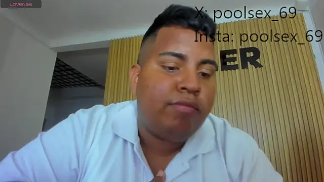Poolsex 69 online show from October 2025 12:11:01 AM