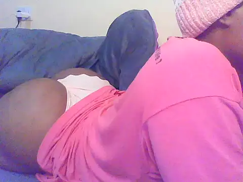 EBONYVANILLA02 online show from November 2025 07:24:01 PM