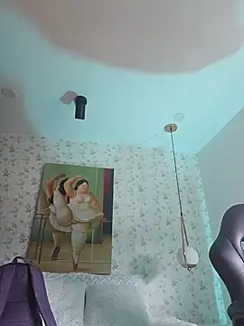 valery mora online show from January 2025 01:30:01 PM