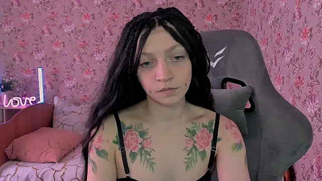 Lolly Haze online show from February 2026 05:27:01 AM