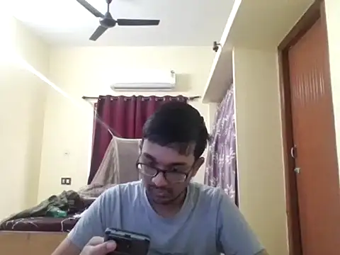 THE NAKED BOY online show from November 2025 04:38:01 AM