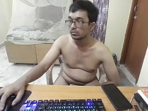 Snapshot of THE_NAKED_BOY chatting on May 2026 06:29:01 AM THE NAKED BOY online show from May 2026 06:29:01 AM