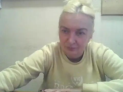 Meri798 online show from May 2026 06:16:01 PM