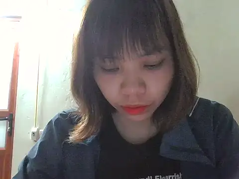 Angela-Eira online show from October 2025 09:02:02 PM