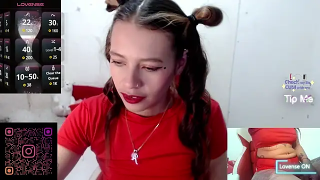 Snapshot of sweetlittlelisa chatting on January 2025 07:11:01 PM sweetlittlelisa online show from January 2025 07:11:01 PM