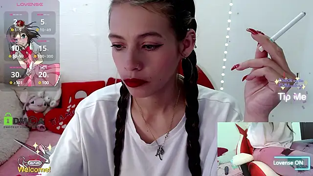 Snapshot of sweetlittlelisa chatting on February 2025 05:14:01 PM sweetlittlelisa online show from February 2025 05:14:01 PM