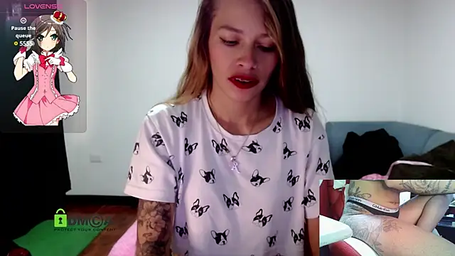 Snapshot of sweetlittlelisa chatting on March 2025 09:18:02 PM sweetlittlelisa online show from March 2025 09:18:02 PM