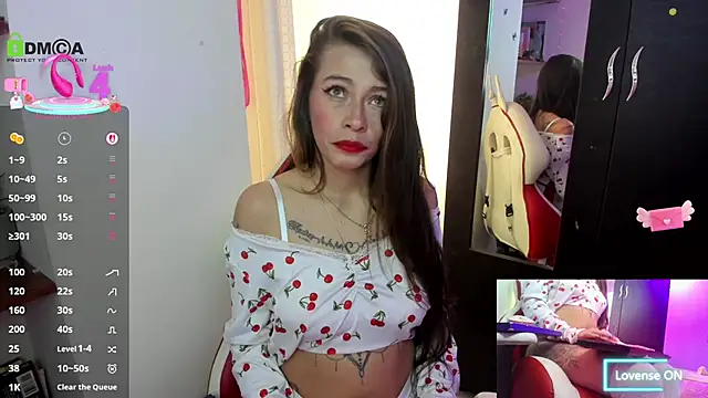 sweetlittlelisa online show from November 2025 07:01:02 PM