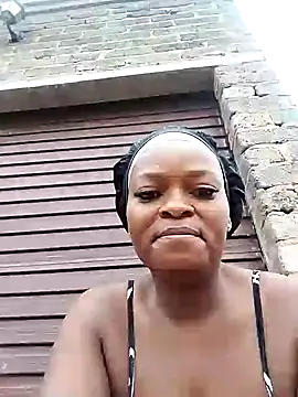 Snapshot of lovelyassbitch chatting on January 2025 05:41:02 AM lovelyassbitch online show from January 2025 05:41:02 AM