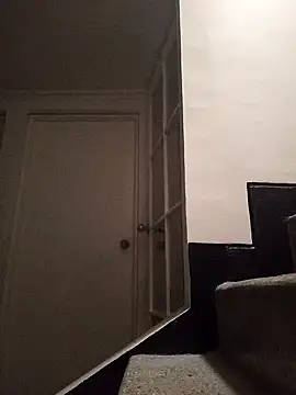 weedmanhot28 online show from December 2024 10:39:01 PM