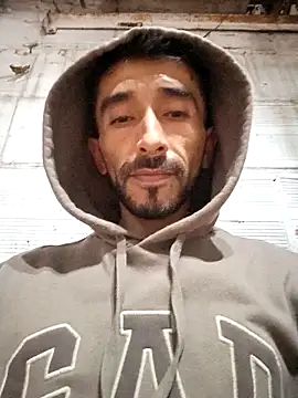 weedmanhot28 online show from September 2025 01:44:01 AM