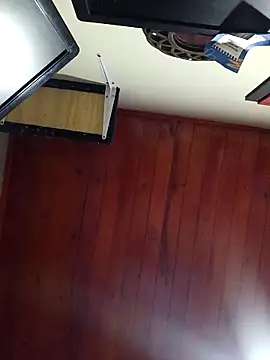 weedmanhot28 online show from December 2025 01:25:02 AM