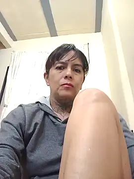 Dakary hot online show from November 2025 09:30:02 PM