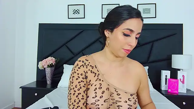 Snapshot of SophieCarther chatting on March 2025 03:59:02 PM SophieCarther online show from March 2025 03:59:02 PM