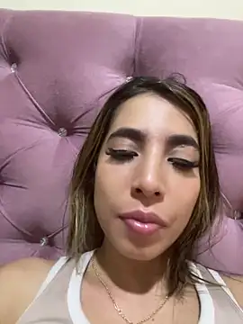 Snapshot of SophieCarther chatting on October 2025 12:54:01 AM SophieCarther online show from October 2025 12:54:01 AM