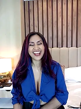 MonicaMoret online show from March 2025 03:20:02 PM