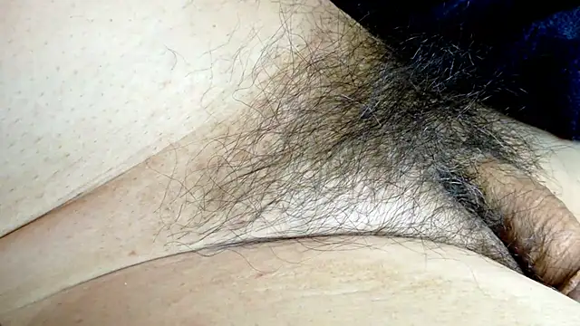 Snapshot of hidenyan02 chatting on February 2025 10:26:01 AM hidenyan02 online show from February 2025 10:26:01 AM